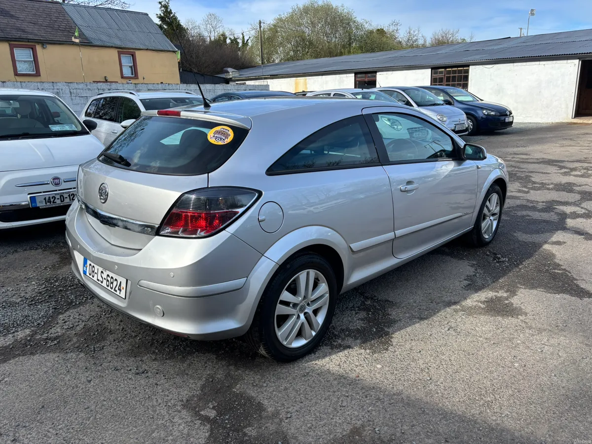 Low Miles Vauxhall Astra SXI NCT Tax Warranty - Image 4