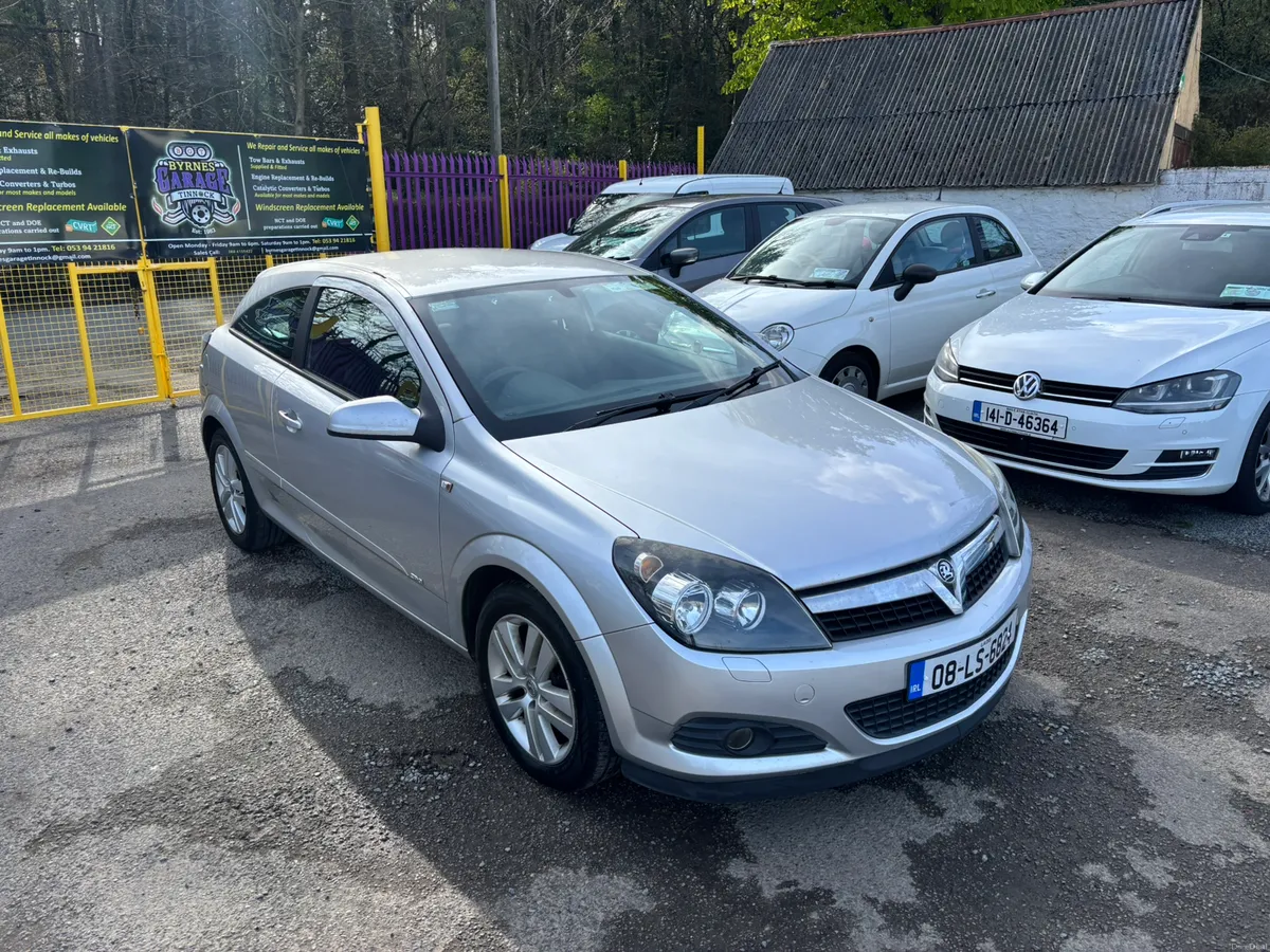 Low Miles Vauxhall Astra SXI NCT Tax Warranty - Image 2