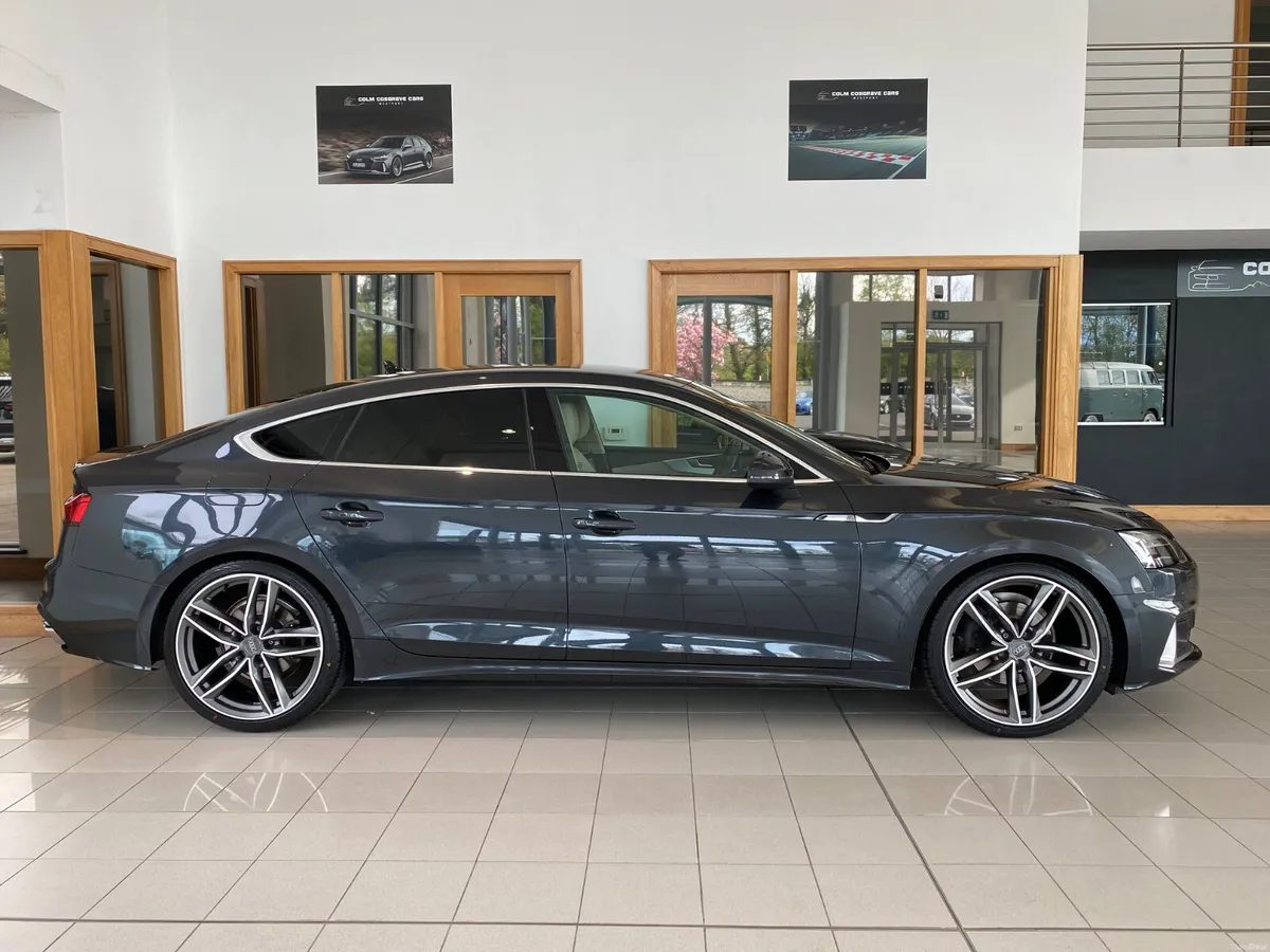 Audi A5 2022 - Image 2