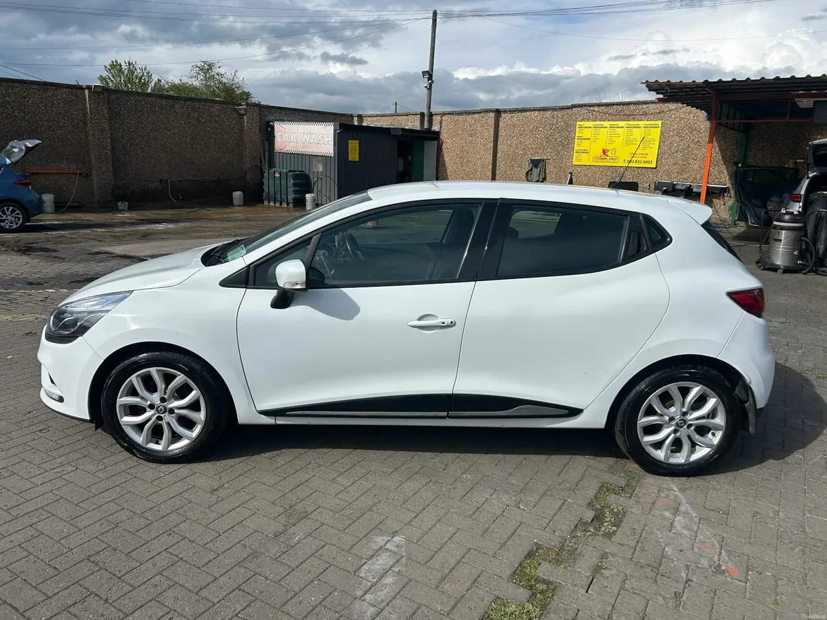 Renault Clio DYNAMIQUE NAV 1.1P NCT06/26 - Image 3