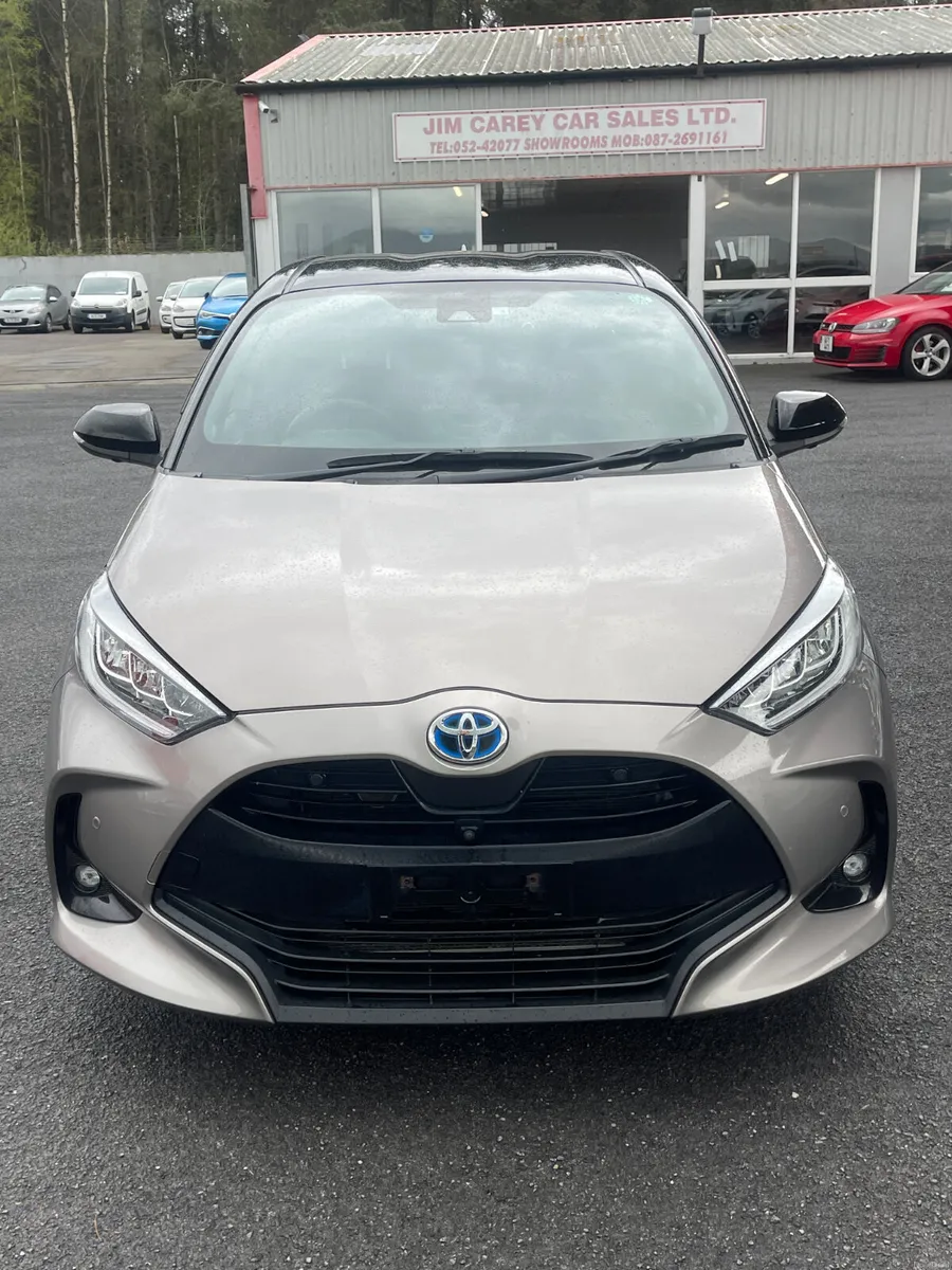 Toyota Yaris 2020-1 - Image 2
