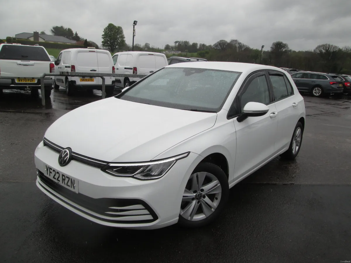 2022  VW   GOLF  2.0  TDI  115 LIFE  5DR - Image 2