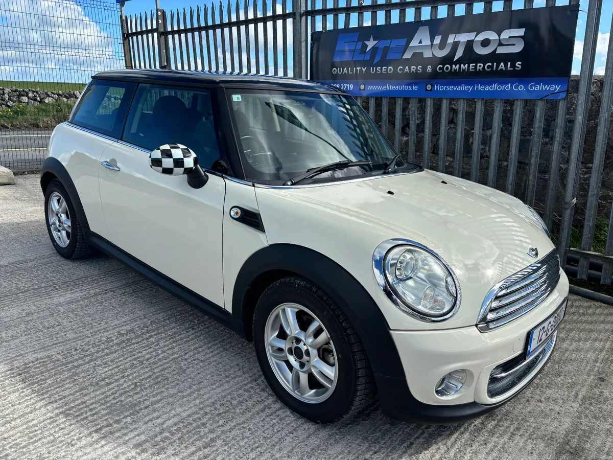 Mini Cooper Automatic  2012 - Image 4