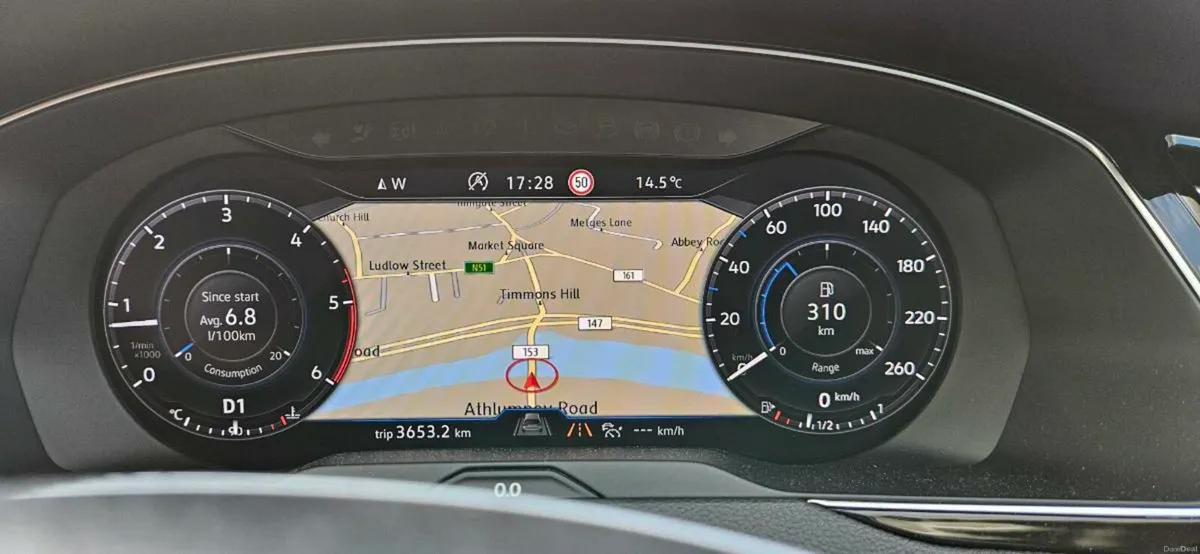 Passat B8 Automatic Highline Digital Cockpit - Image 5