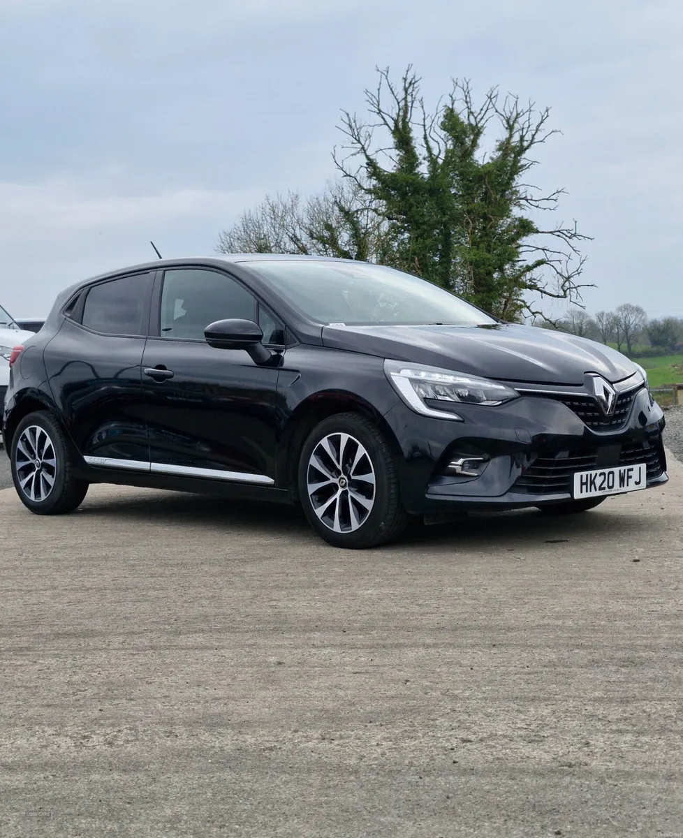 2020 Renault Clio 1.0 TCe 100 Iconic - Image 1