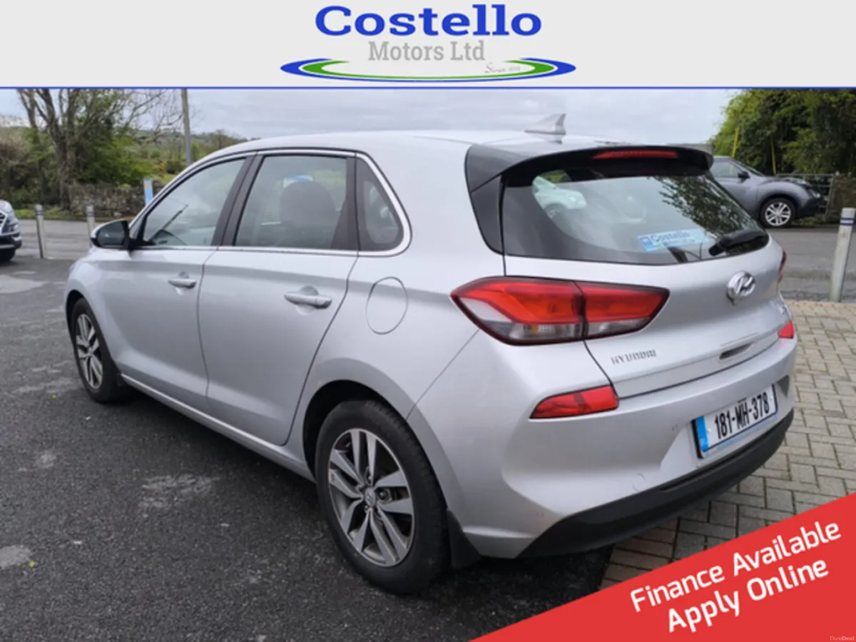 Hyundai i30, 2018 Deluxe Plus 5DR - Image 4