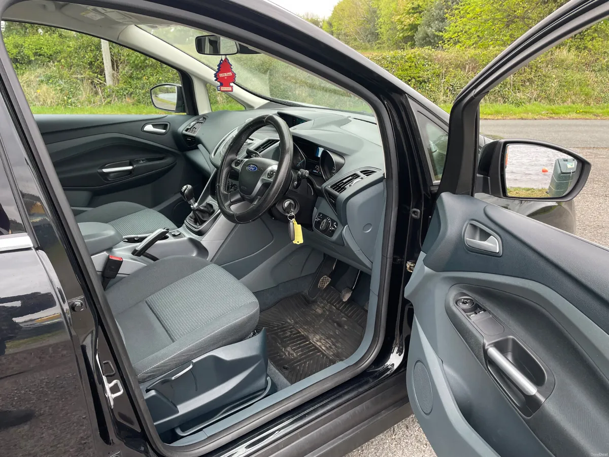 Ford C-Max 2015 1.6 diesel nct 12/26 low miles - Image 5