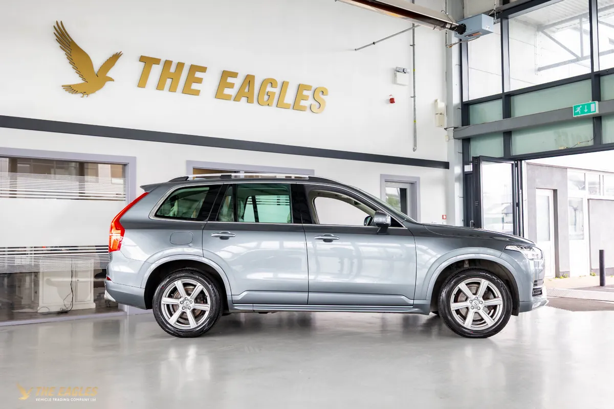 Volvo XC90 2019 D5 AWD ED 5DR AUTO - Image 3
