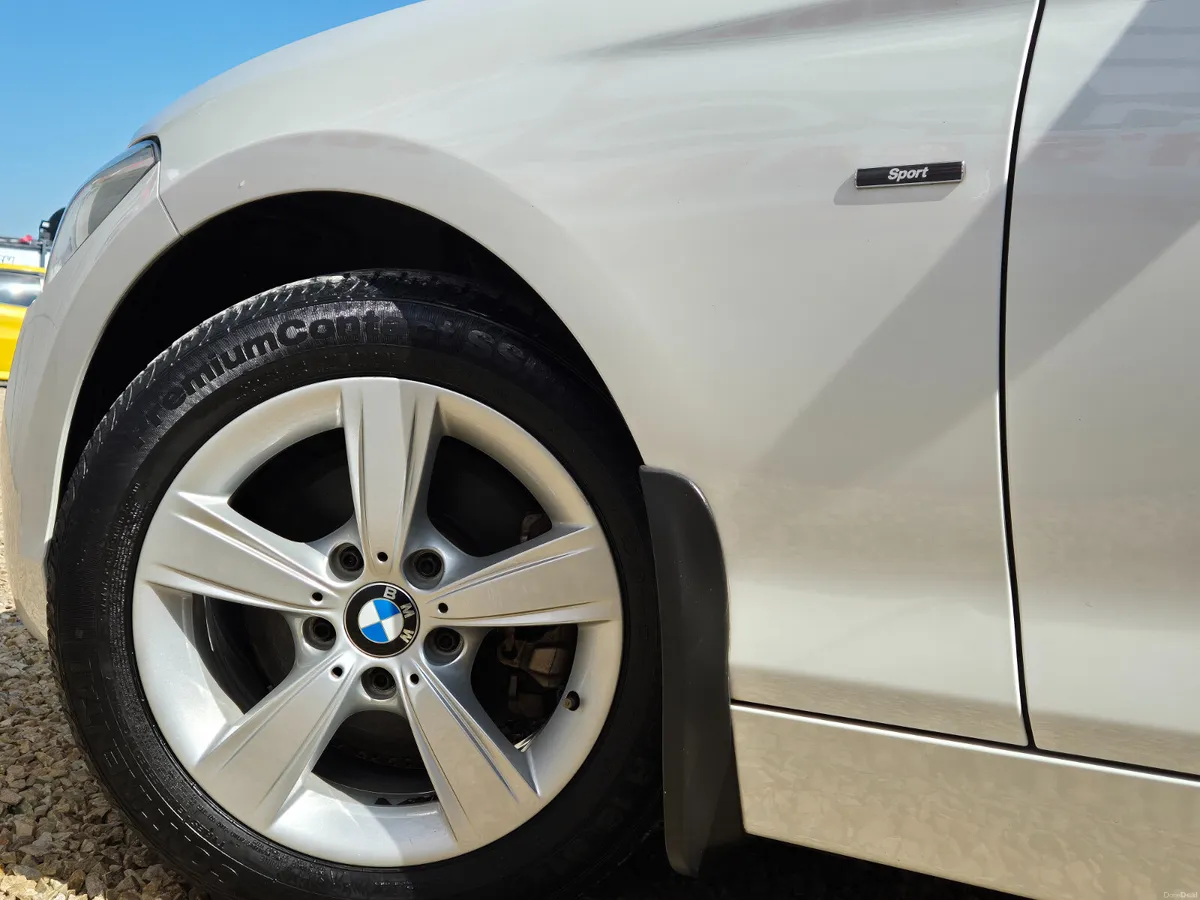 BMW 116I SPORT AUTO 91KMS - Image 5