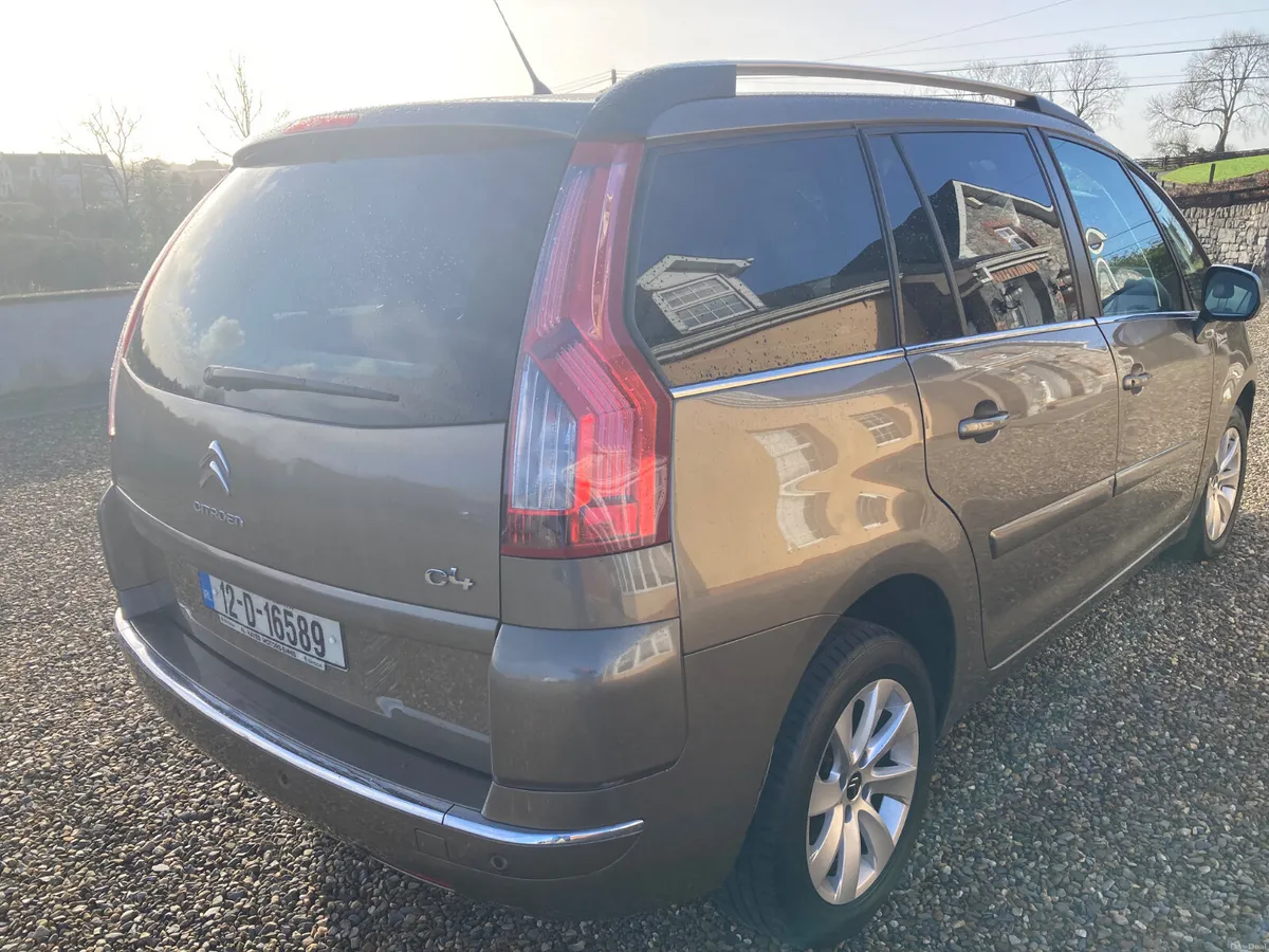 Citroen C4 Picasso 2012 Diesel 7 seats - Image 4