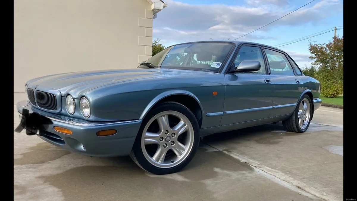 Jaguar xj8 v 8  sport - Image 3