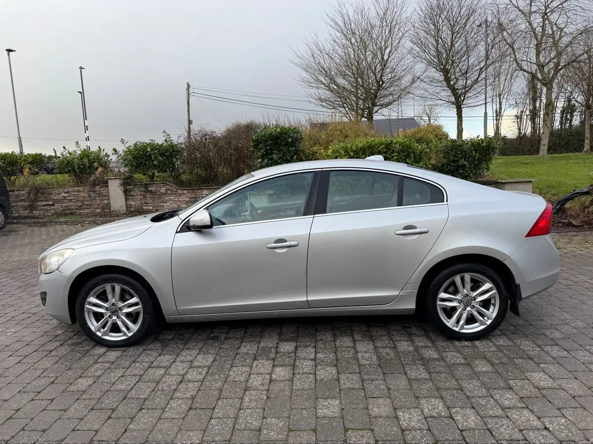 Volvo S60 2012 2.0D D4 163bhp NCTED & Taxed - Image 5