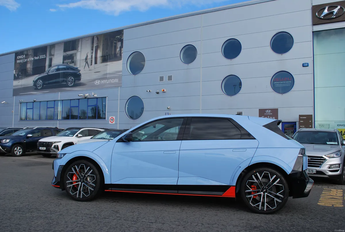 Ioniq 5 N 650BHP Performance Blue - Image 2