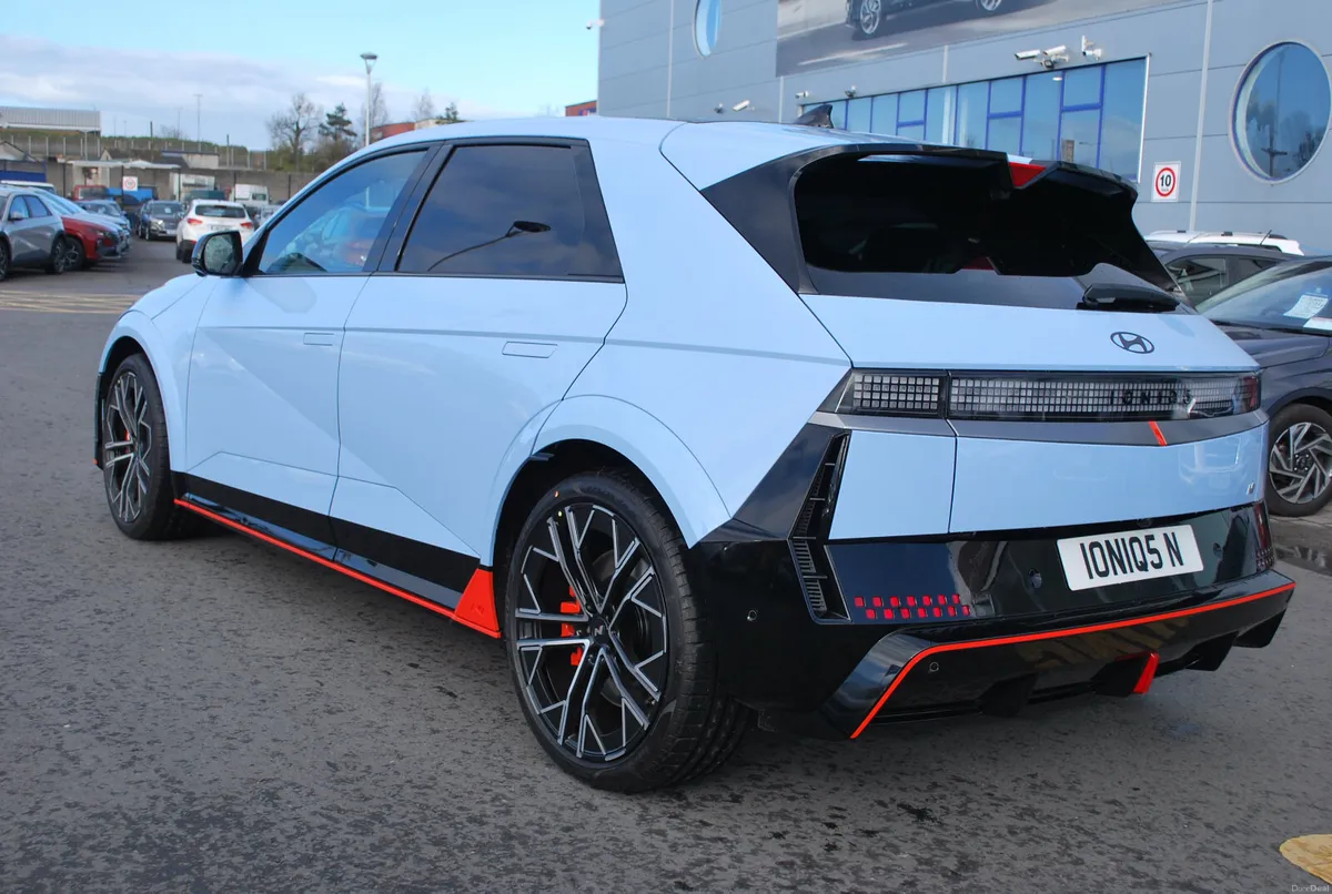 Ioniq 5 N 650BHP Performance Blue - Image 3