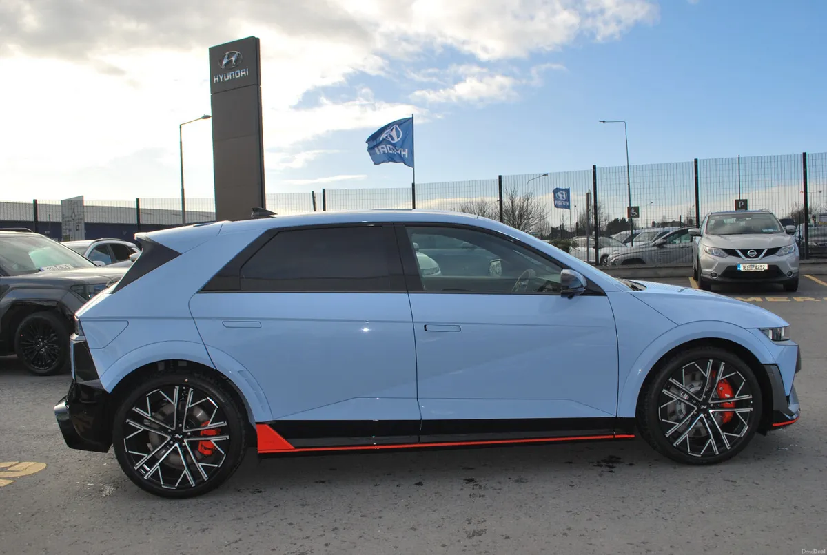 Ioniq 5 N 650BHP Performance Blue - Image 6