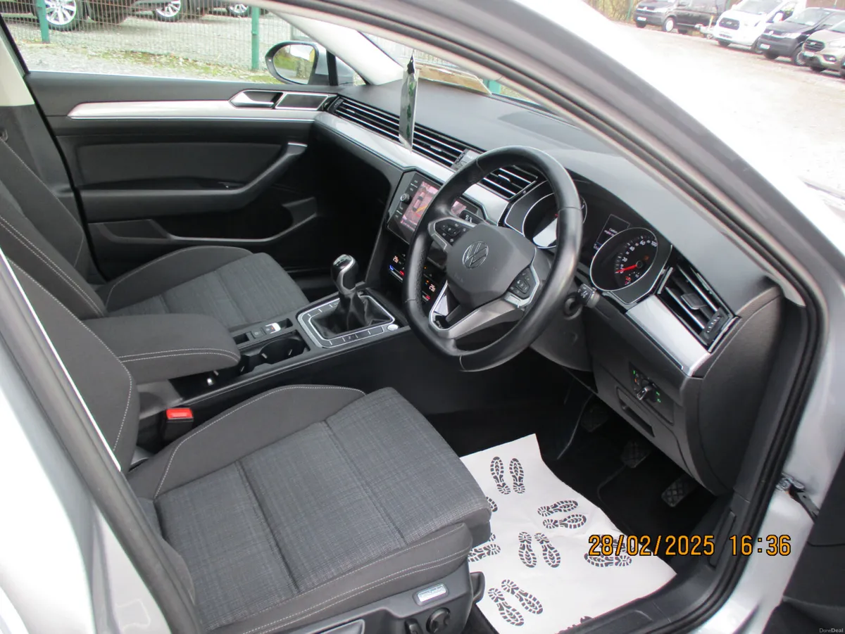 Volkswagen Passat 2021 2.0 TDI 150 BHP BUISNESS ED - Image 2