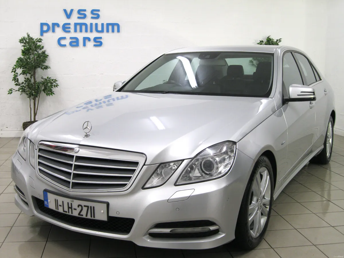 TOP SPEC E220! NCT3/2026! NEW TYRES! STUNNING CAR! - Image 3