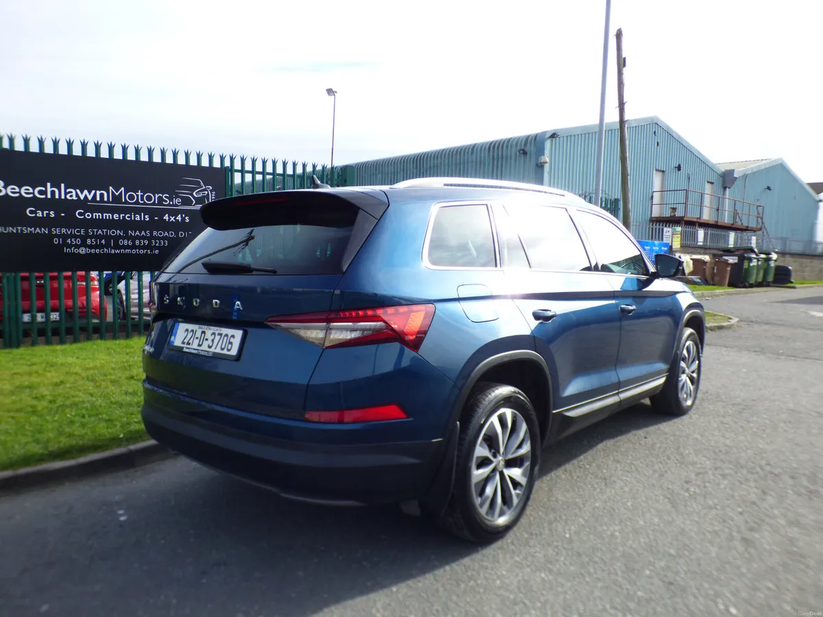 SKODA KODIAQ 2.0 TDI 150 BHP AMBITION DSG 7 SEATER - Image 3