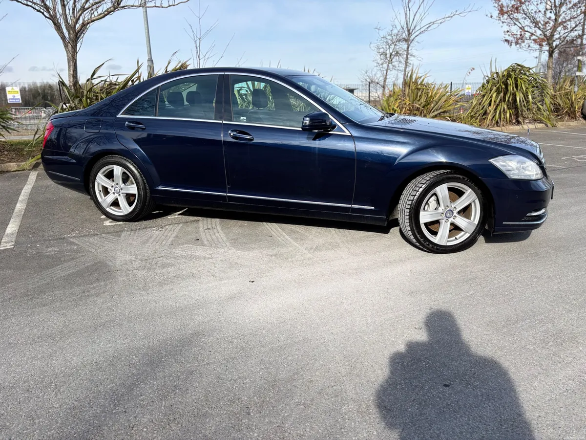 131 Mercedes-Benz S-Class ~ S350 CDI Nct June 27 - Image 5