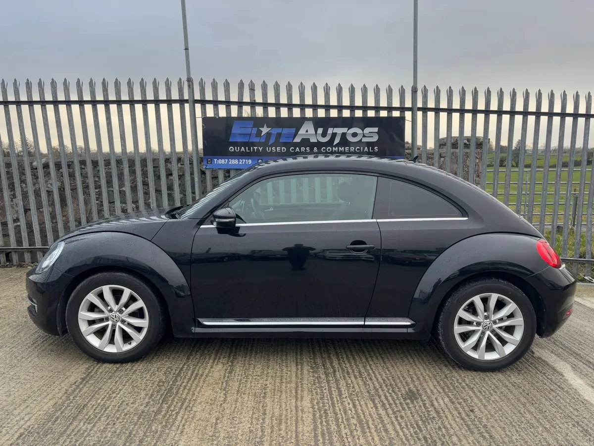 Volkswagen Beetle TSI DSG 2013 - Image 3