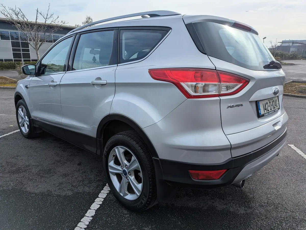 2014 FORD KUGA ZETEC 2.0 TDCI LOW MILES - Image 4