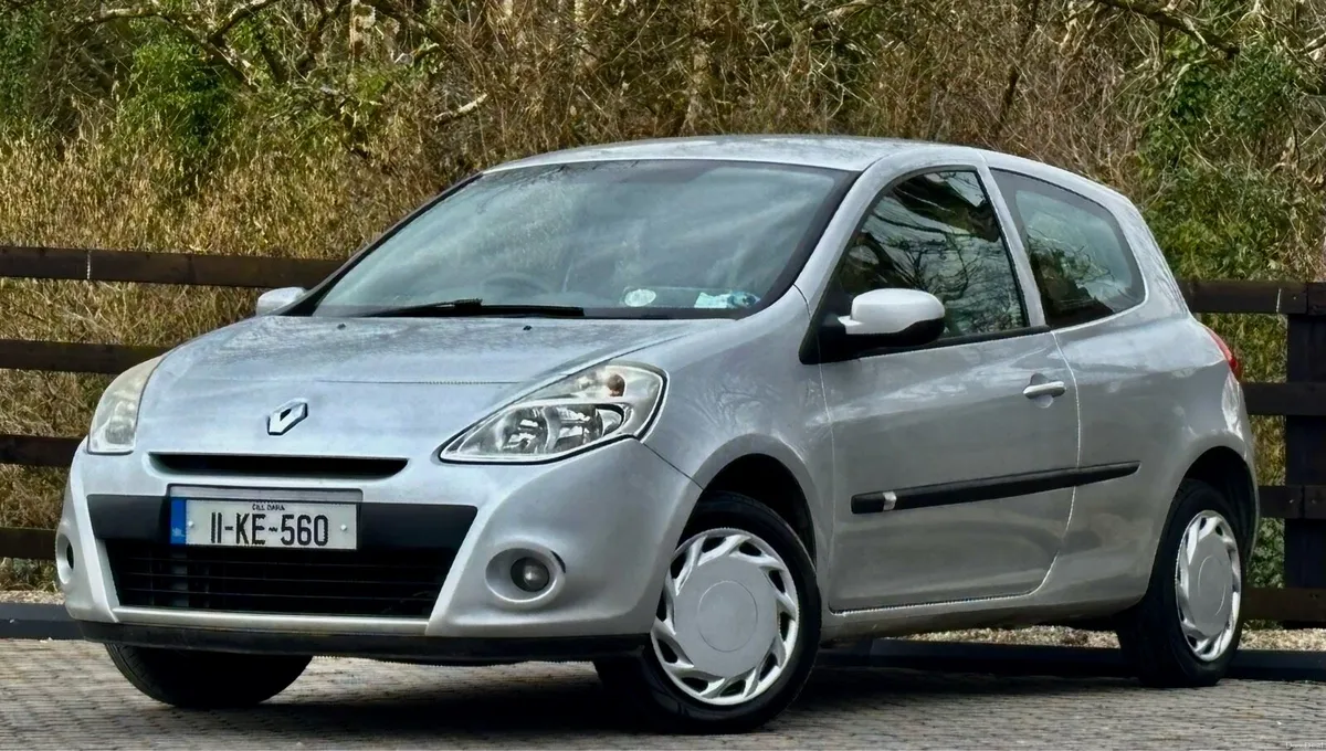 Renault Clio - Image 2