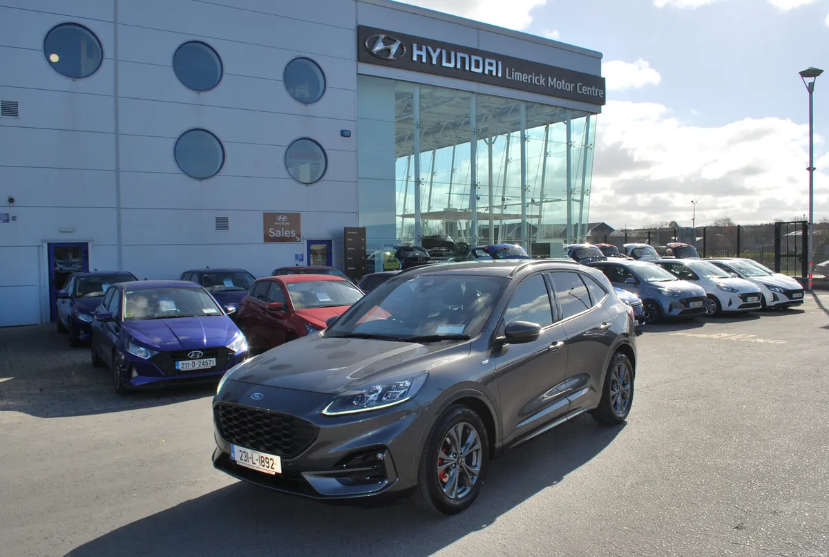 Ford Kuga 2023 - Image 1