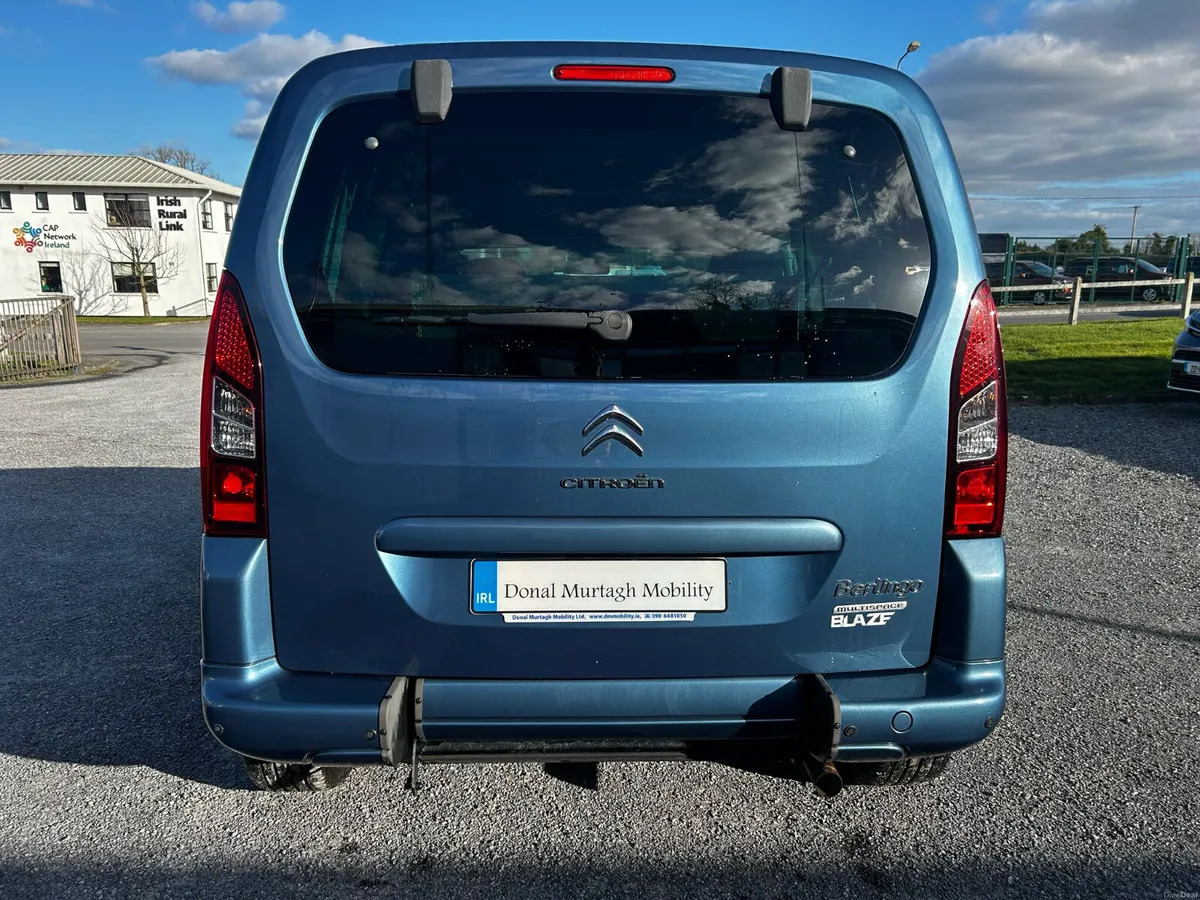 Wheelchair Car - Image 5