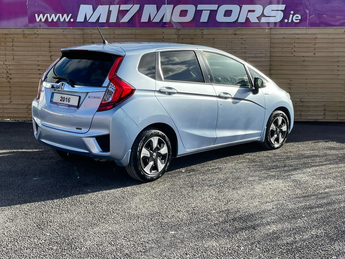 HONDA FIT LOW KMS - Image 3