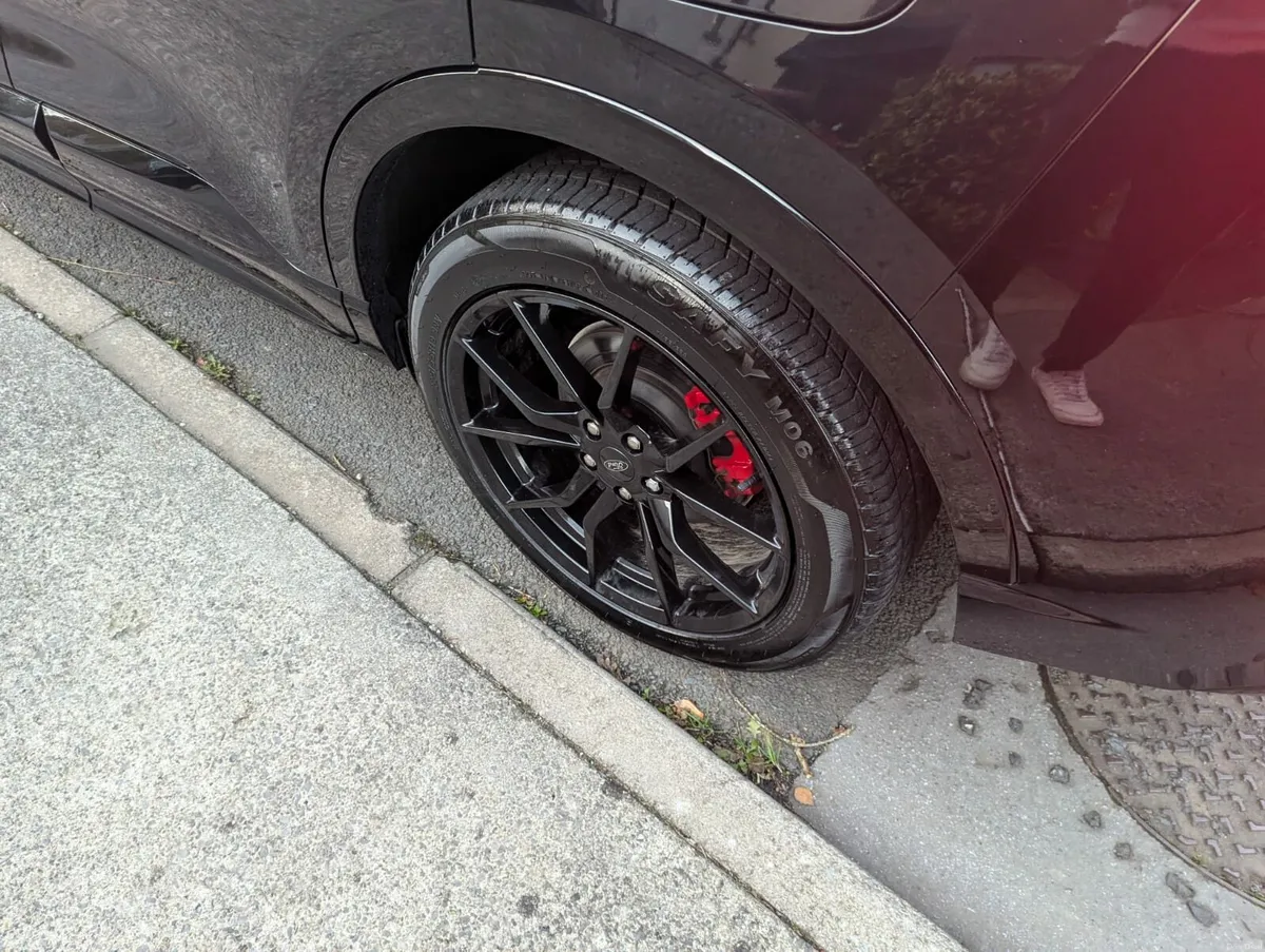 2021 Ford Kuga ST Line X - PHEV - Image 4