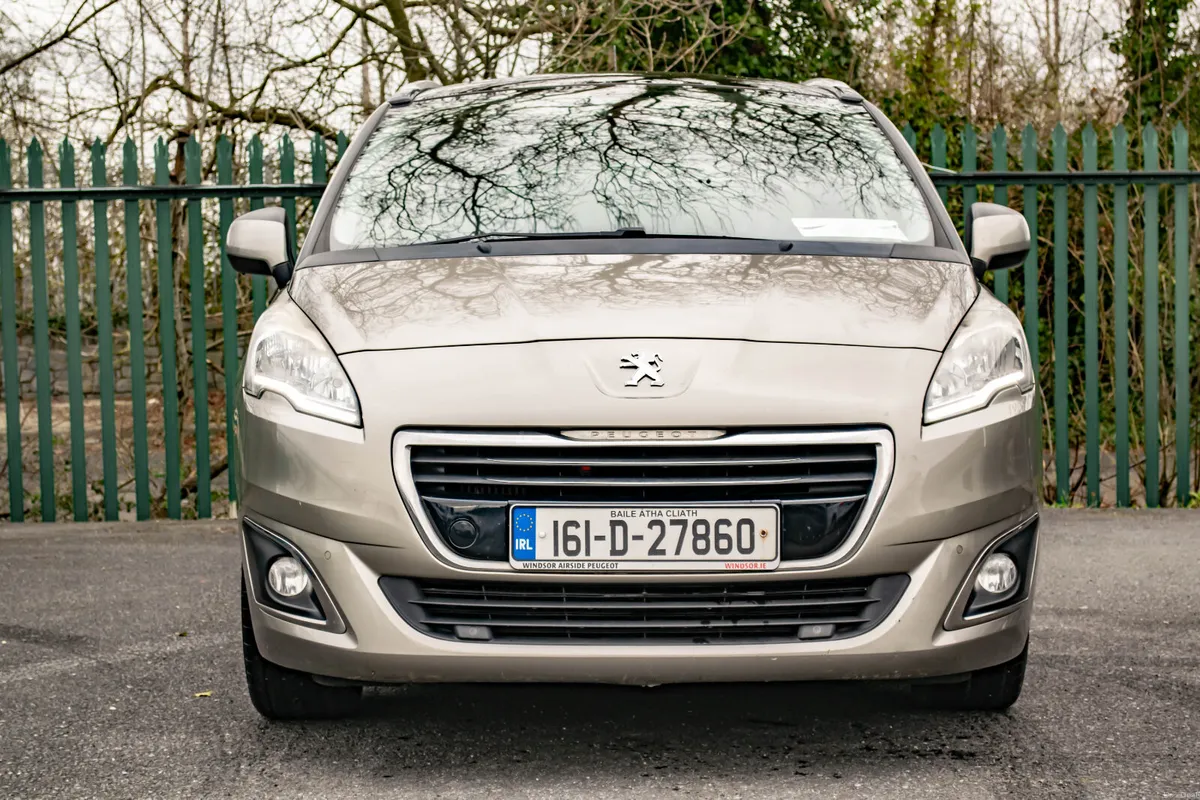 2016 Peugeot 5008 1.6 HDi Active Blue *Nice Spec* - Image 2