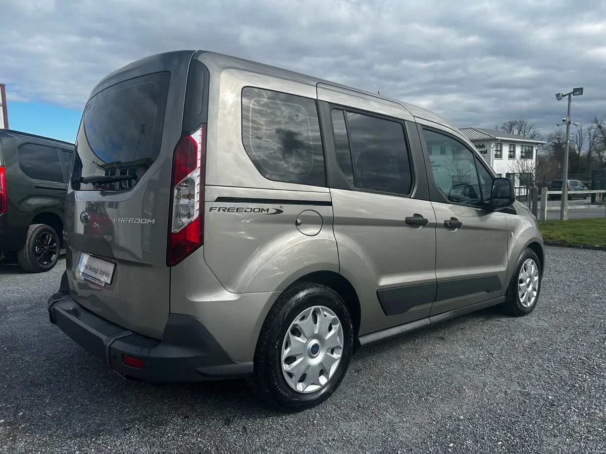 Wheelchair Car - Image 6