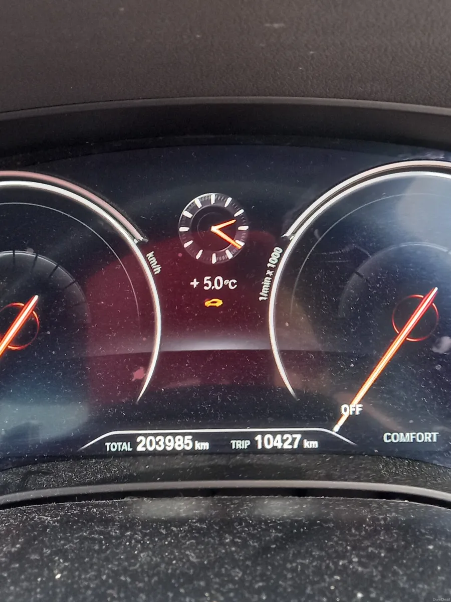 2018 BMW 5-Series 4 Wheel Drive Automatic - Image 3