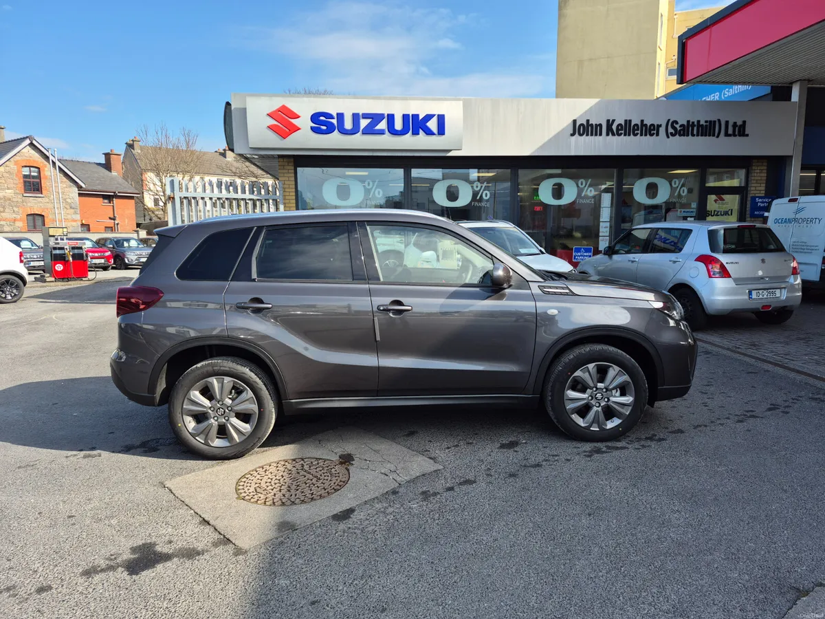 New Suzuki Vitara 1.4 Motion 0% Finance - Image 1