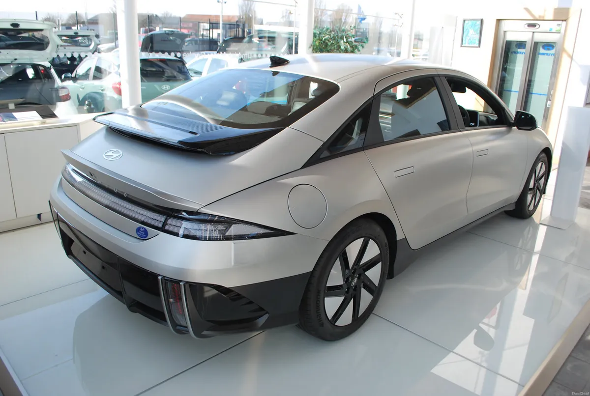 Hyundai IONIQ 6 2025 - Image 3