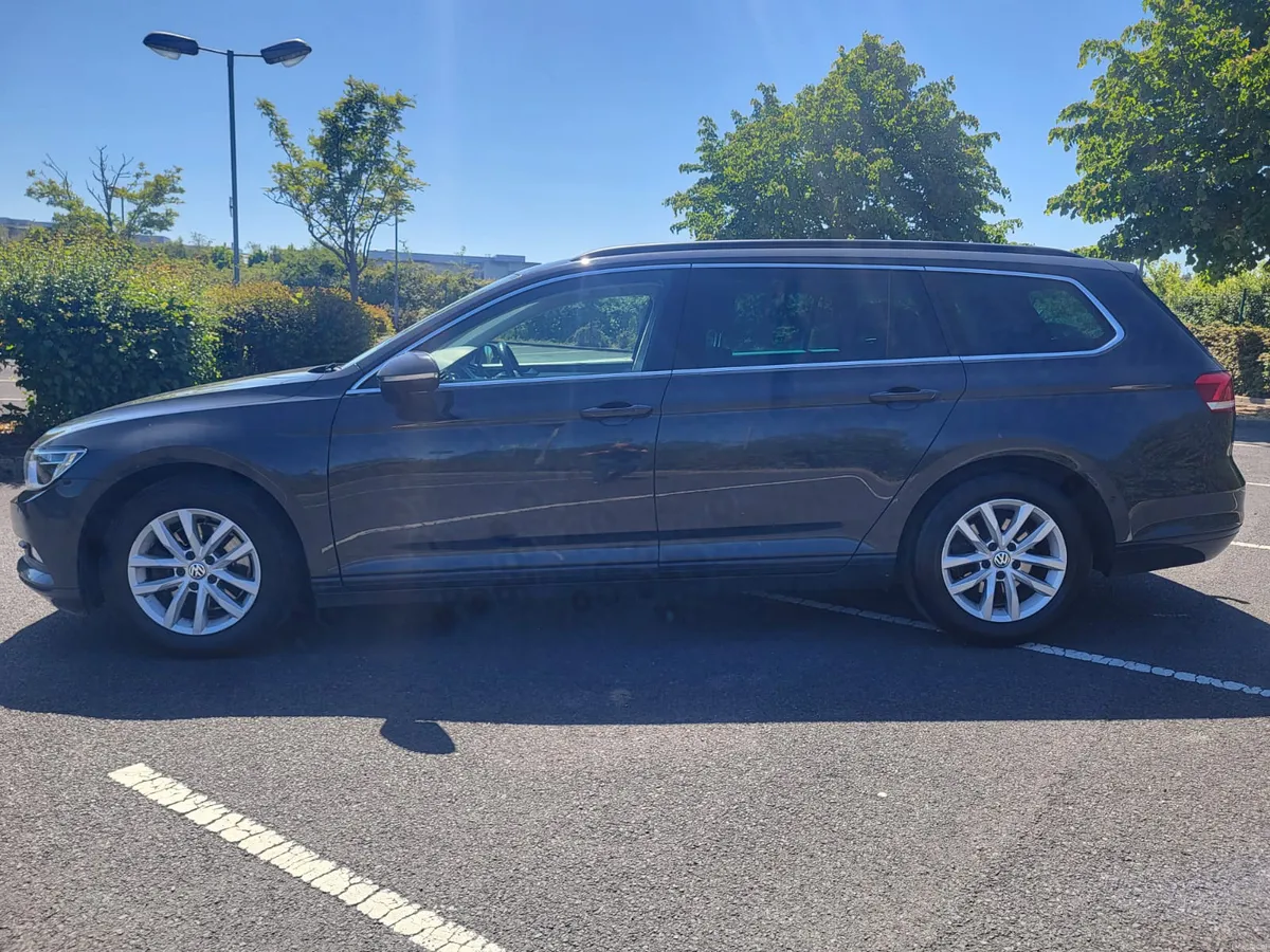 2017 VOLKSWAGEN PASSAT 2.0 TDI COMFORTLINE - Image 5