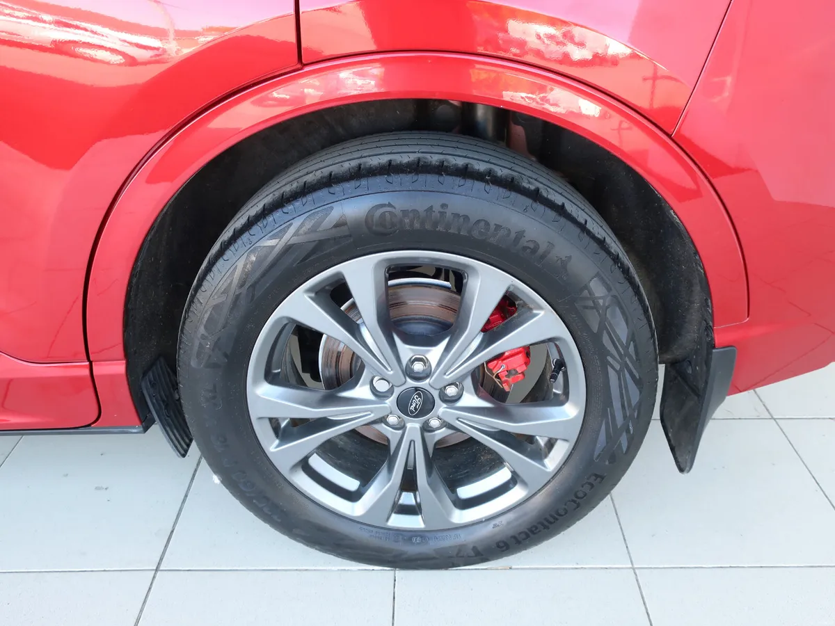 2023 Ford Kuga 2.5 ST-Line PHEV 225PS - Image 4