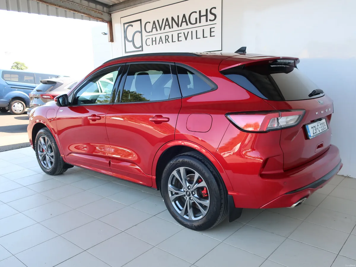 2023 Ford Kuga 2.5 ST-Line PHEV 225PS - Image 3