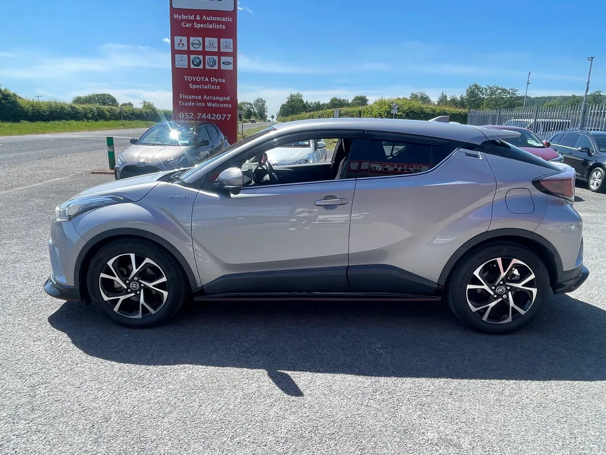 Toyota CHR 2017-1 - Image 4