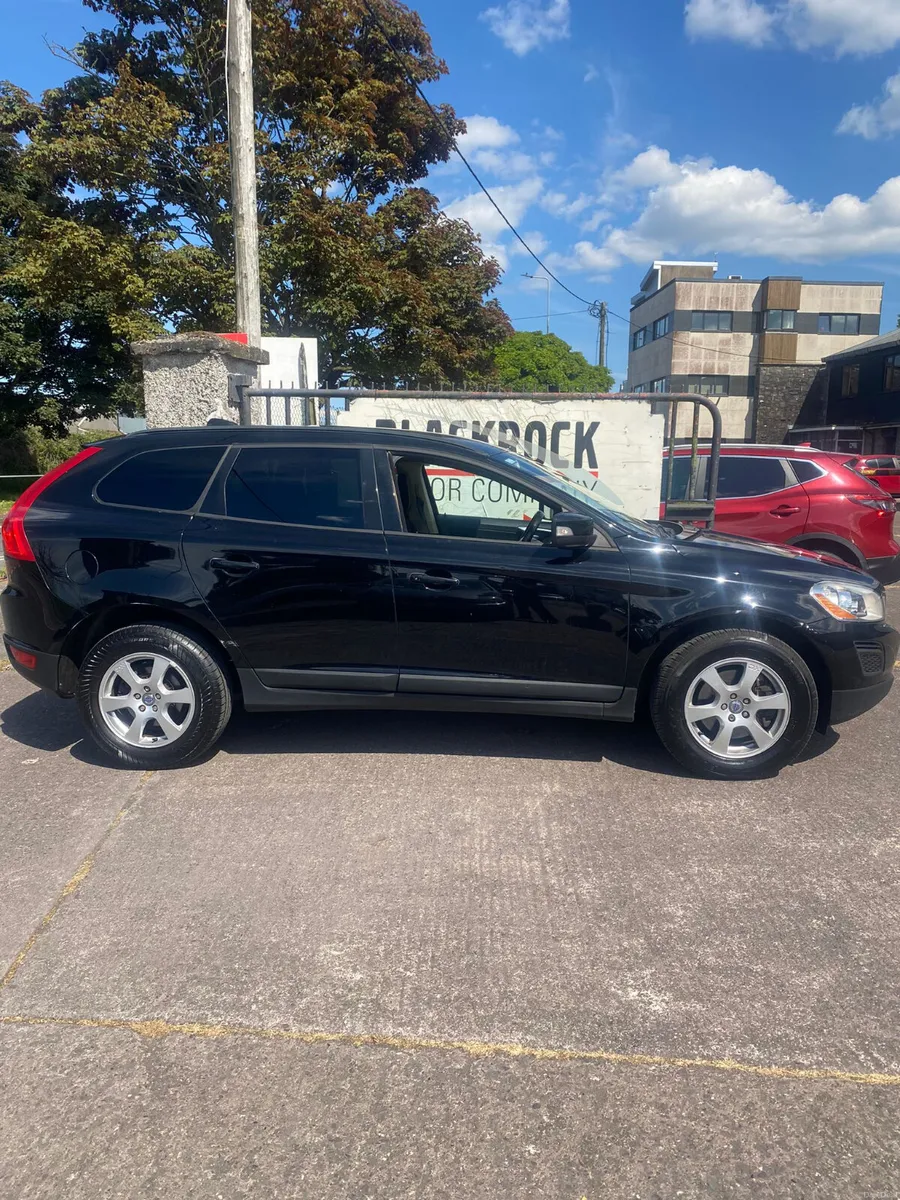 Volvo XC60 2012 - Image 3