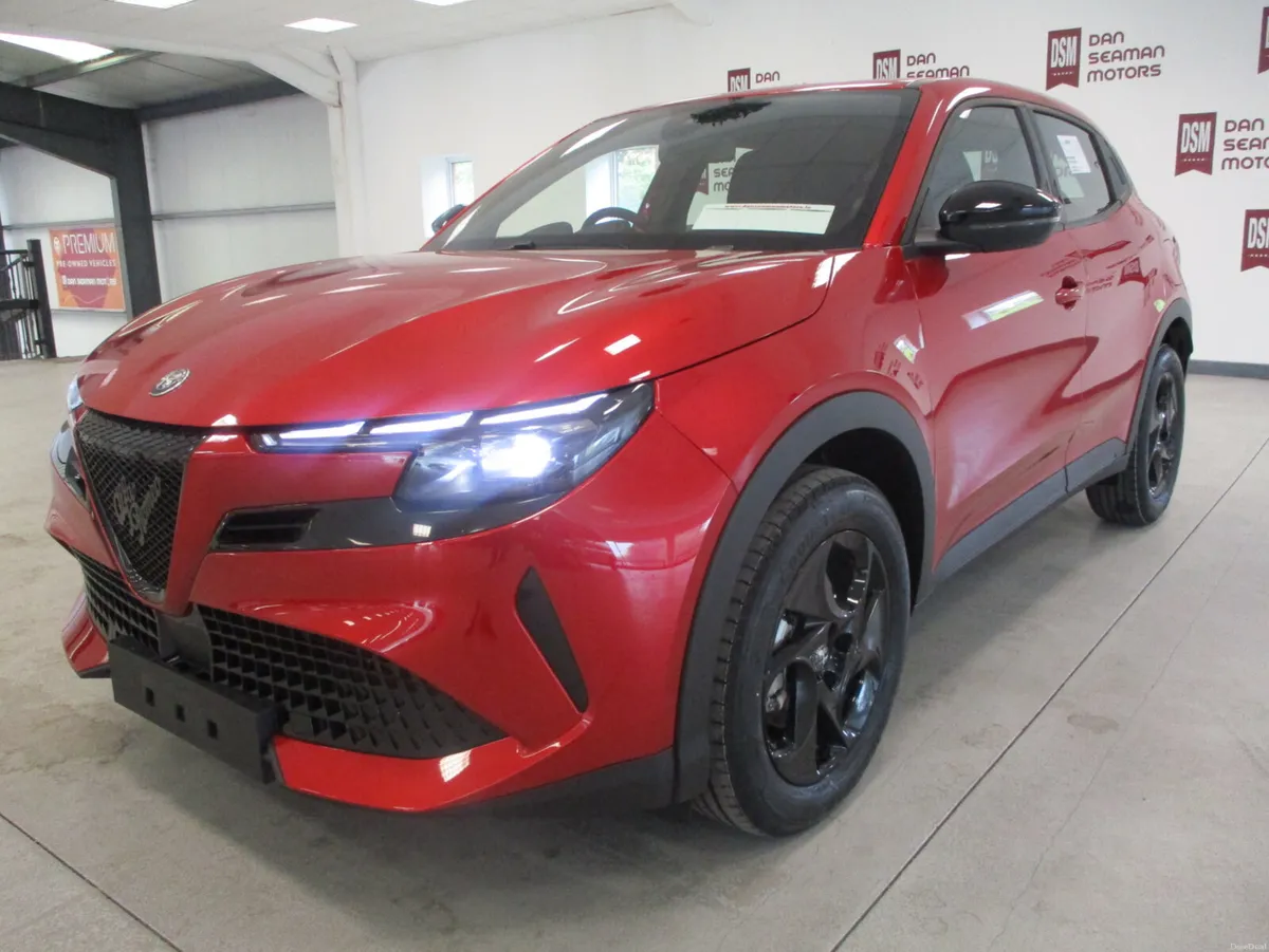 NEW 262 OFFERS-ALFA ROMEO JUNIOR IBRIDA 1.2 MHEV - Image 4