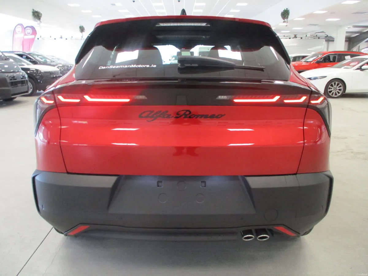 NEW 262 OFFERS-ALFA ROMEO JUNIOR IBRIDA 1.2 MHEV - Image 6