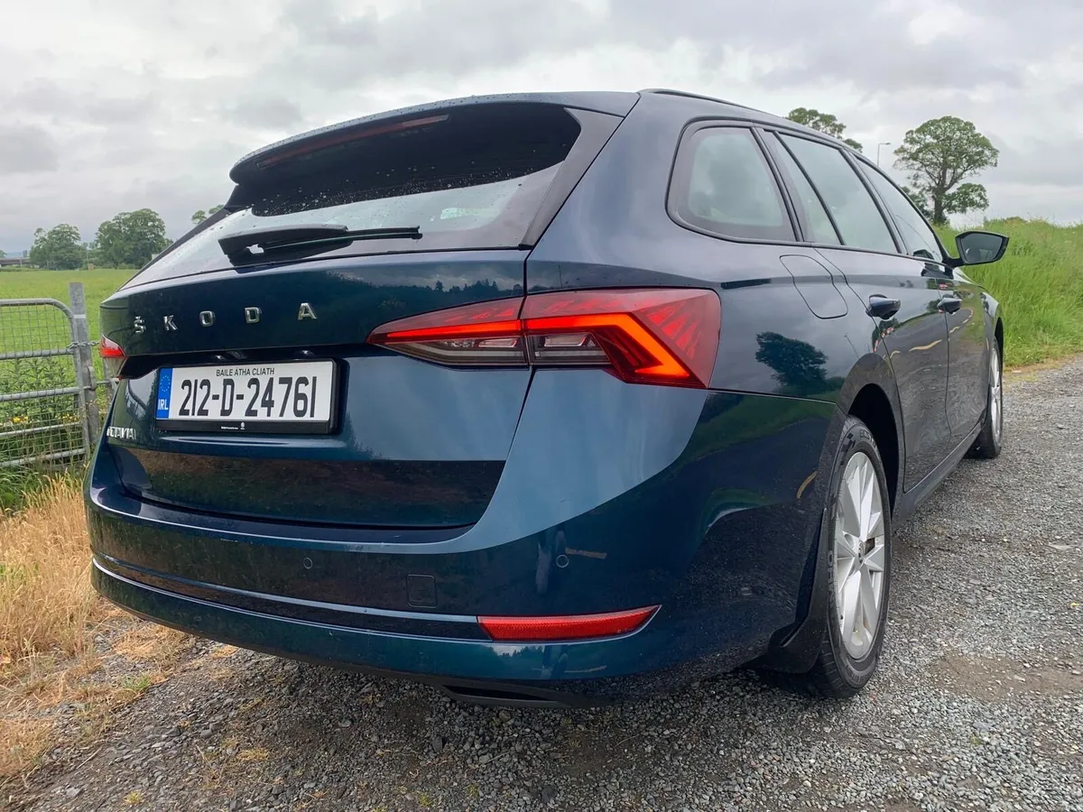 2021 Skoda Octavia NCT May 2027 - Image 3