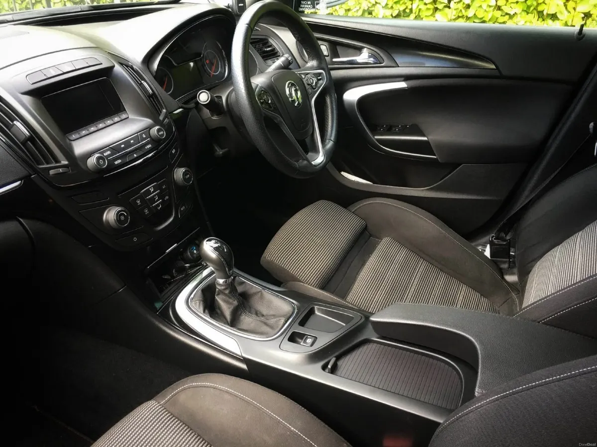 Vauxhall Insignia 2014 - SRI - LOW Mileage - Image 3