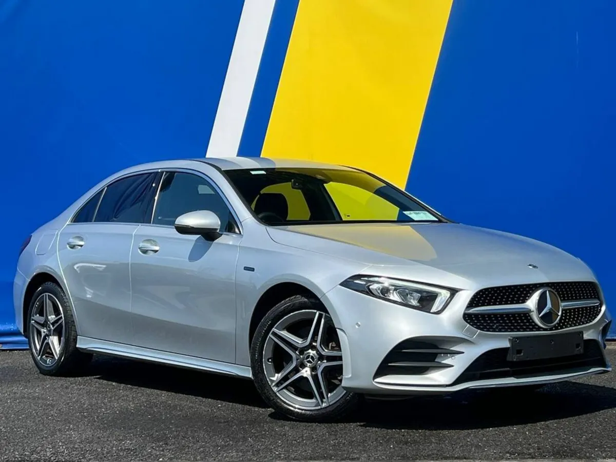 Mercedes-Benz A-Class A250e AMG-LINE EXECUTIVE 1.3 - Image 1