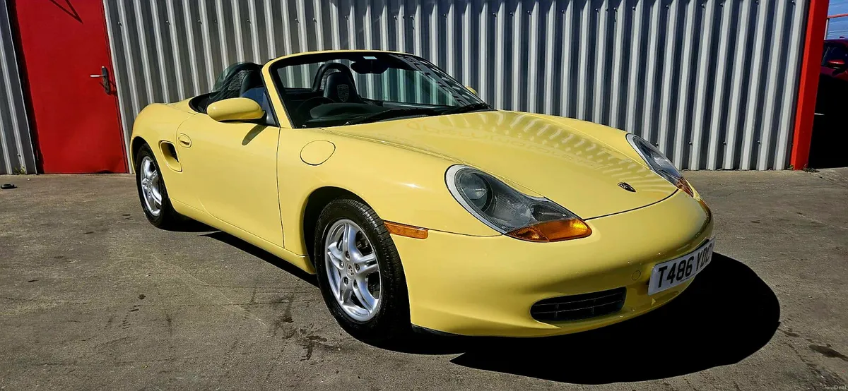 Porsche Boxster roadster 2.5 manual 204bhp low mls - Image 4
