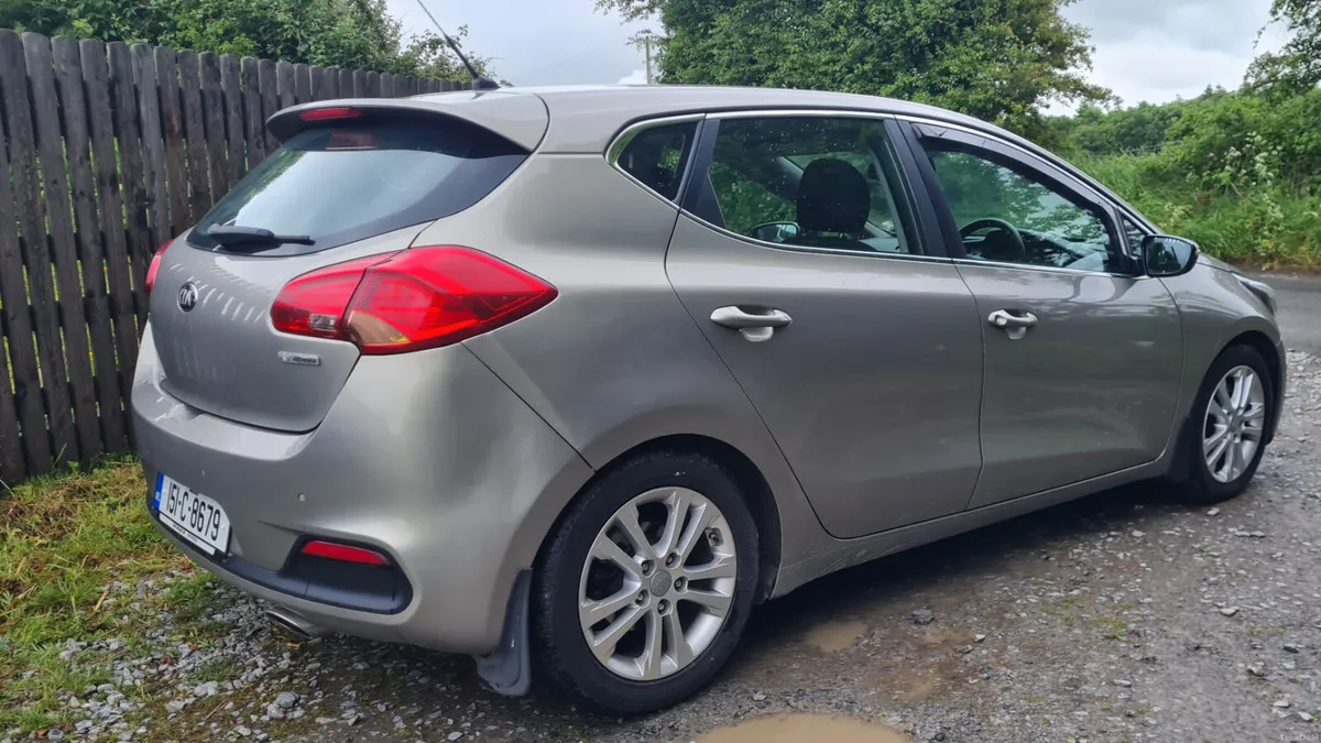 Kia Ceed 2015 - Image 3