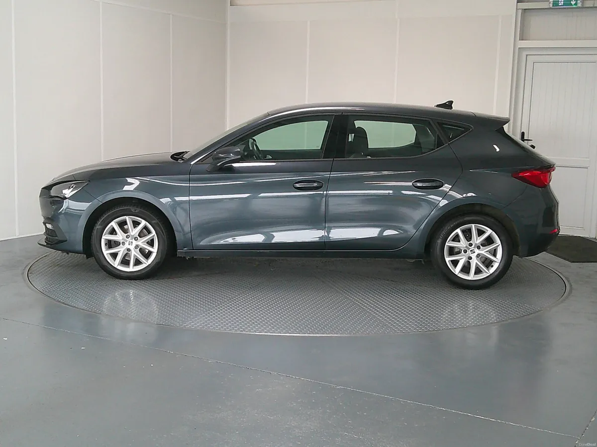 SEAT Leon 2022 - Image 4