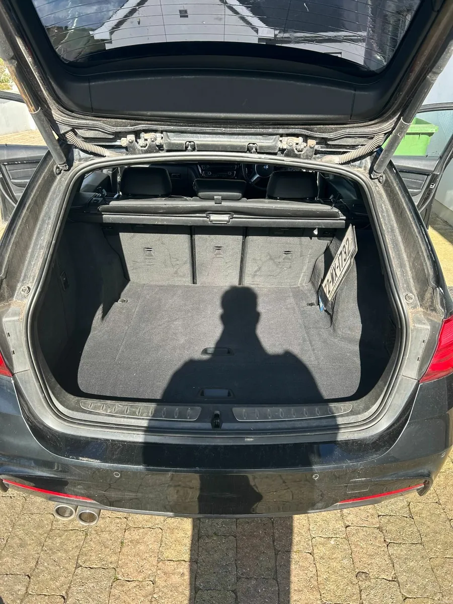 BMW 320d MSport Estate - Image 4