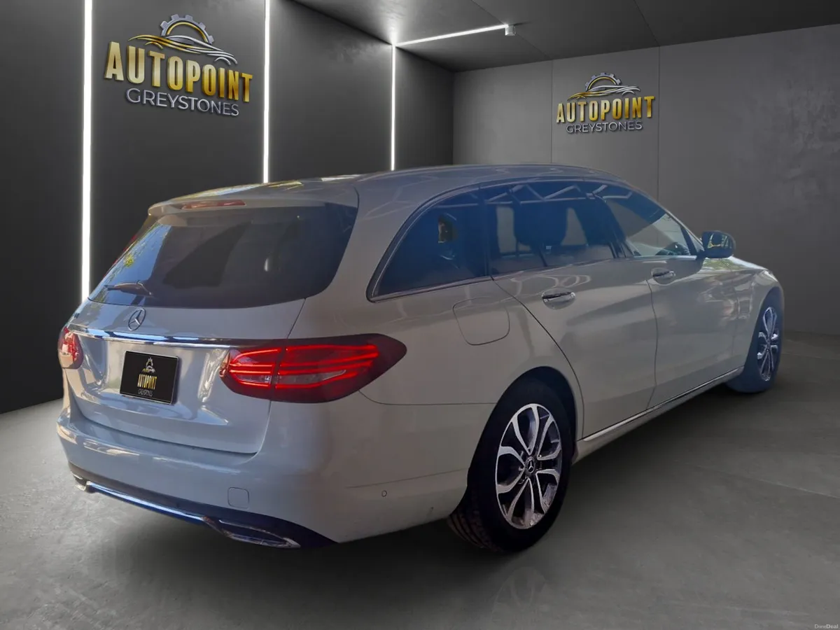 Mercedes C200 estate - Image 3